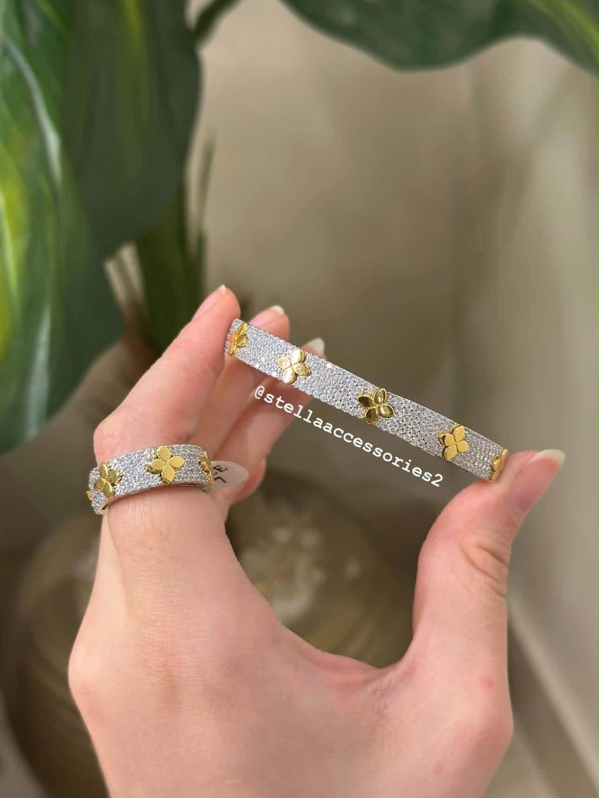 Ring & Bangle