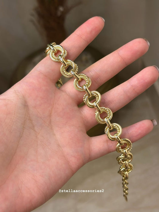 Bracelet