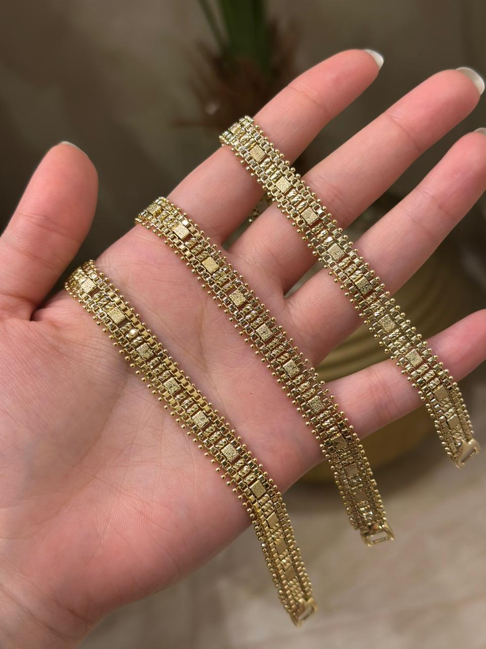 Bracelet