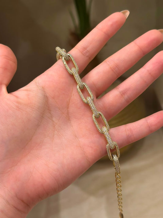 Bracelet
