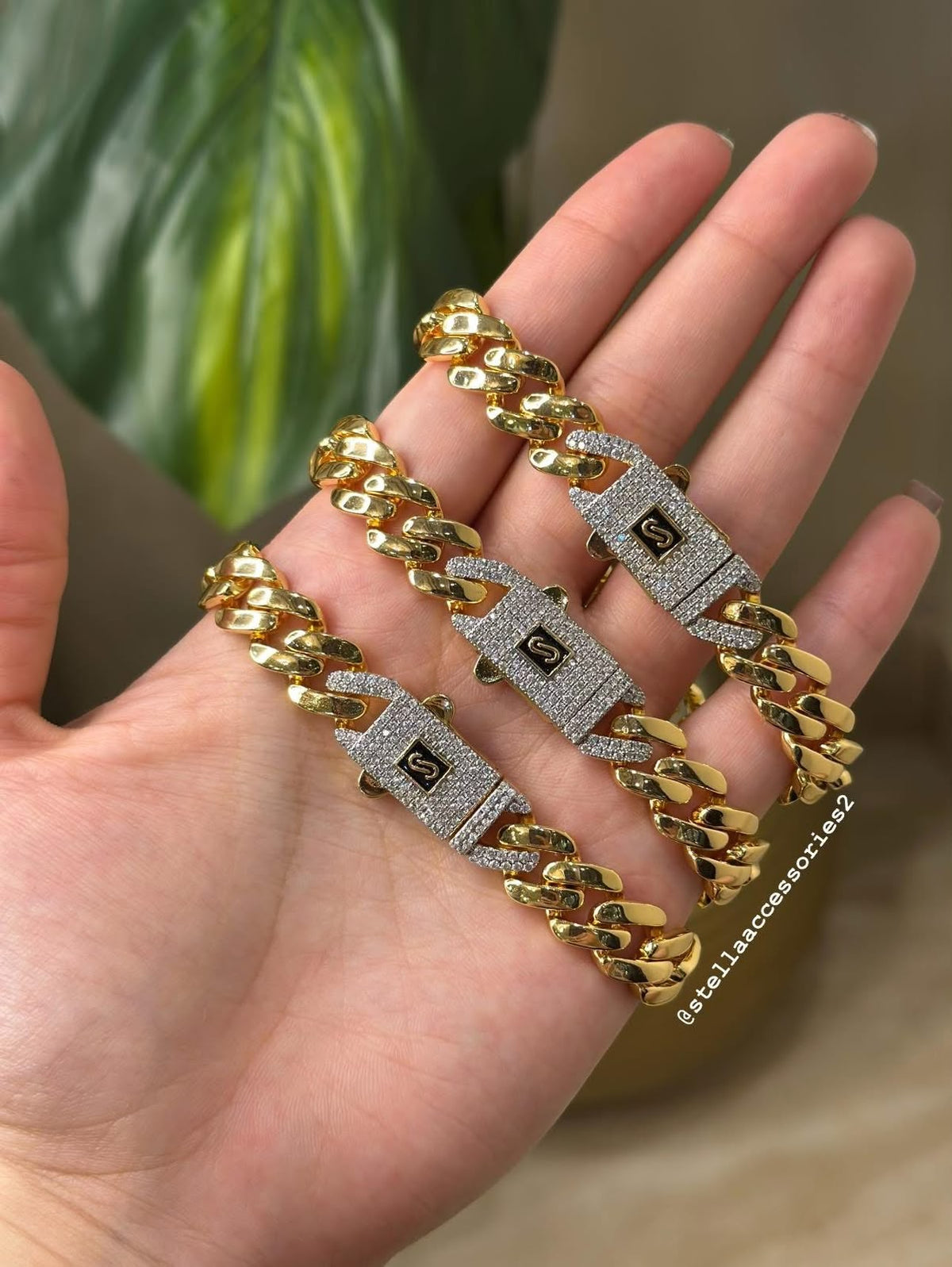 Bracelet