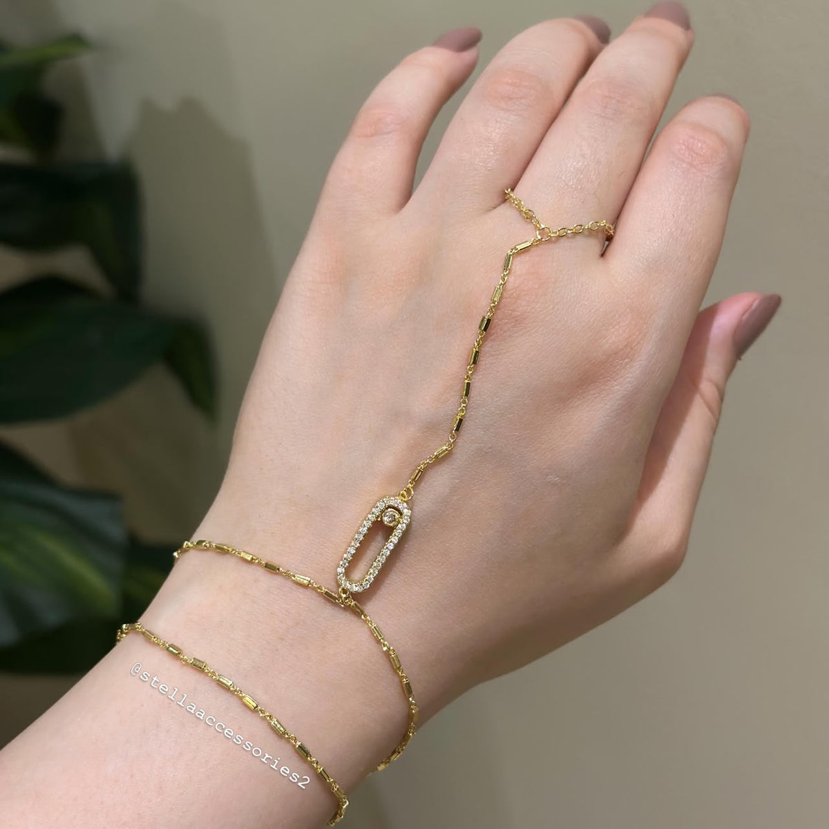 Hand Chain